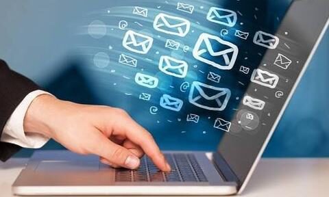 一站式营销拓客系统，whatsApp裙发10万条不封号