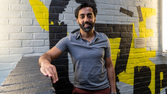 面纱之下，中东女孩在符合＂教法＂的应用上约会