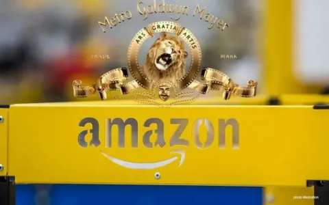 亚马逊官宣史上第二大收购！007成了贝佐斯的打工人