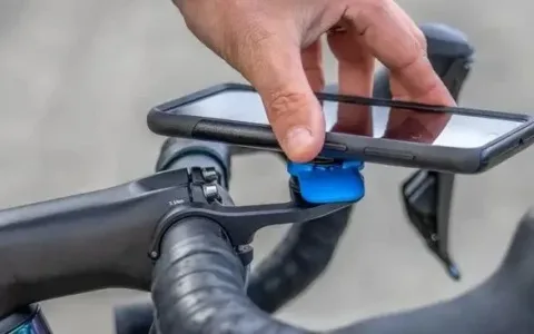 年增长超200%！靠手机支架年收1亿美金的3C配件大卖