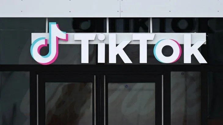 SHEIN和Temu疯狂出单！TikTok“情人节玩具”热度爆炸