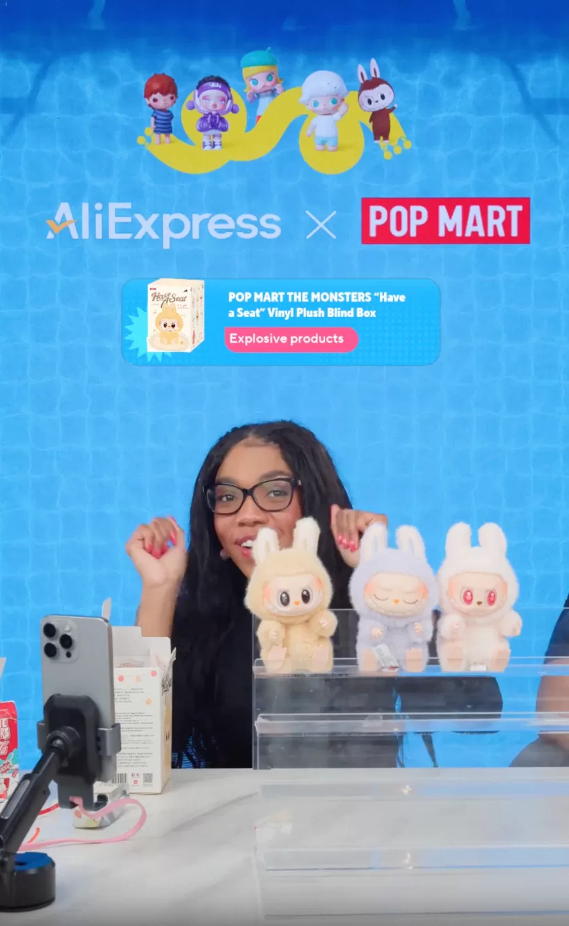 Labubu催生反向直播带货，速卖通泡泡玛特首场直播新品秒空