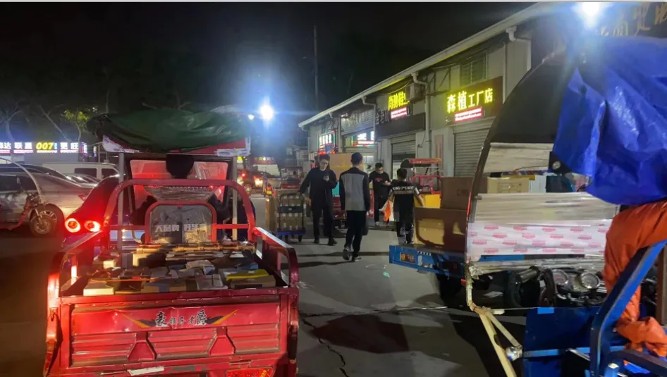 有一种关系，叫SHEIN、Temu和他们背后的市场商户