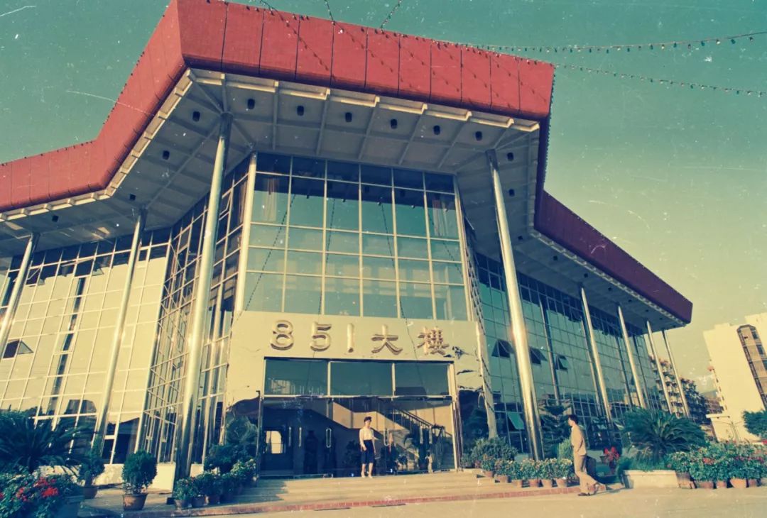 被国人嫌弃！吃老本上瘾的中国“小网站”，凭啥赚走老外36亿？